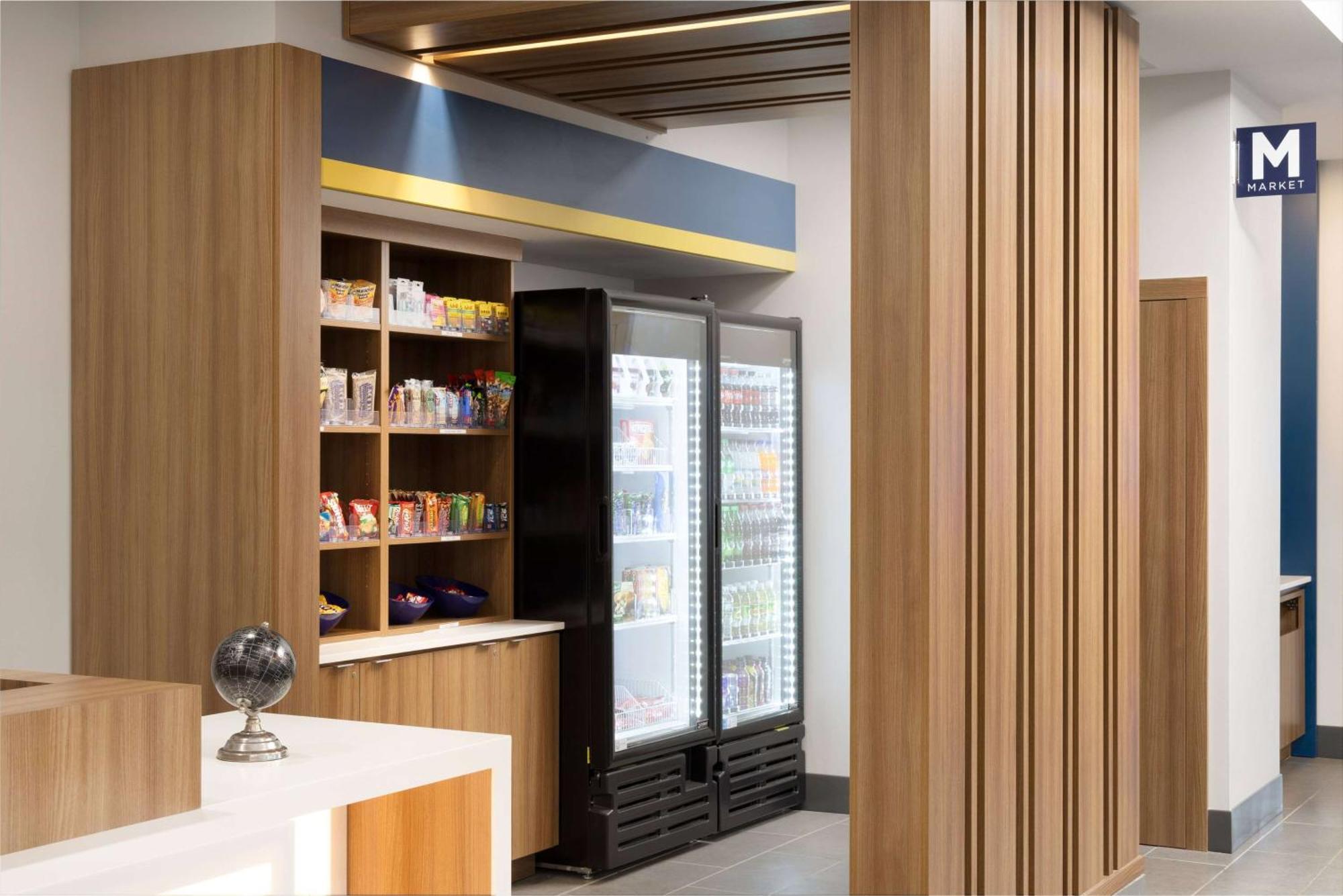 Microtel Inn & Suites By Wyndham Macedon Esterno foto